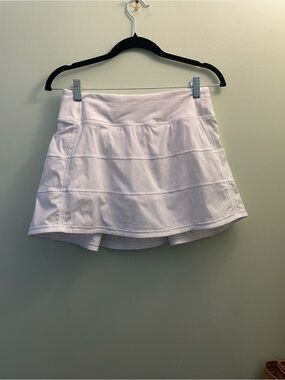 Lululemon Pace Rival White Athletic Tennis Skort Skirt Size 4